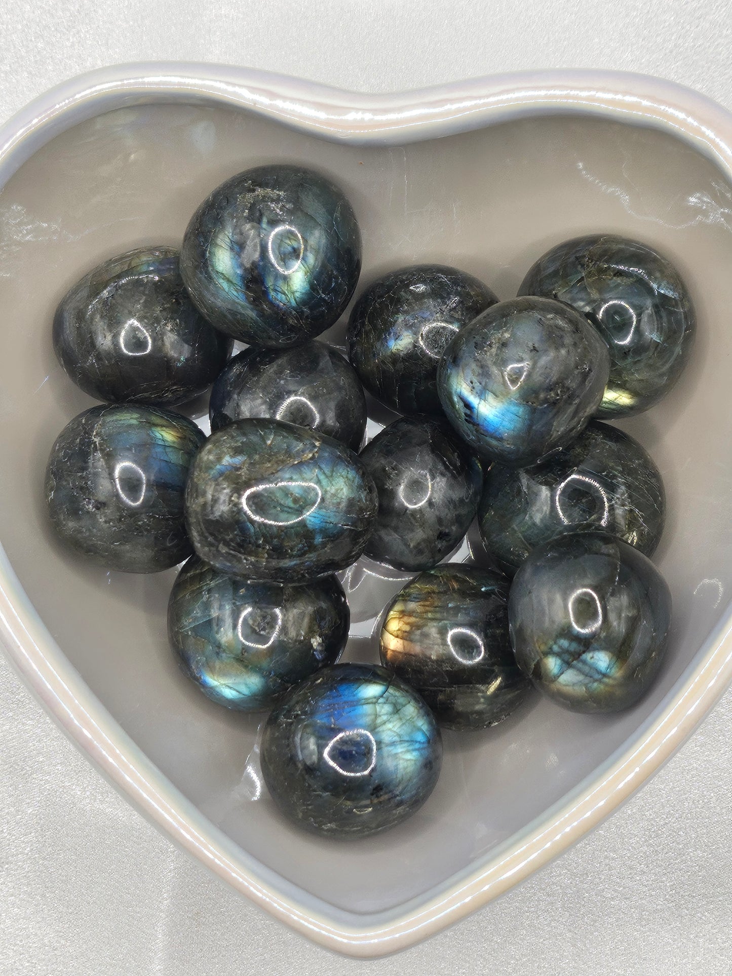 LABRADORITE TUMBLED STONE