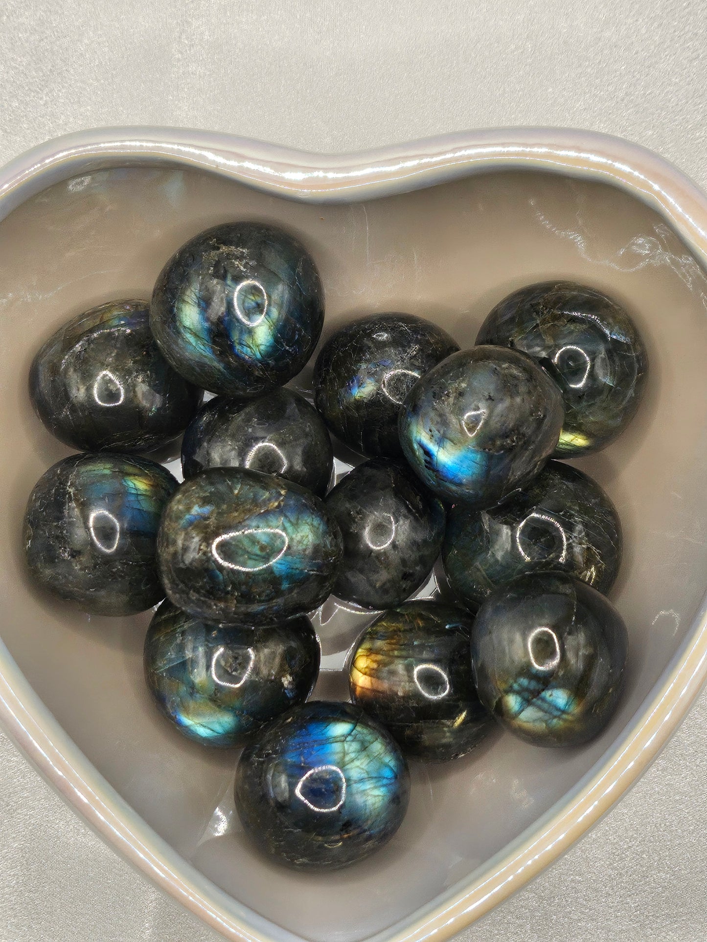 LABRADORITE TUMBLED STONE