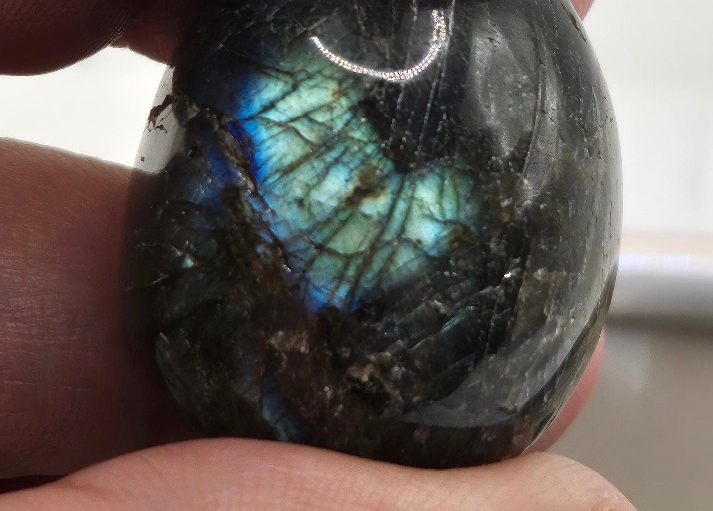 LABRADORITE TUMBLED STONE