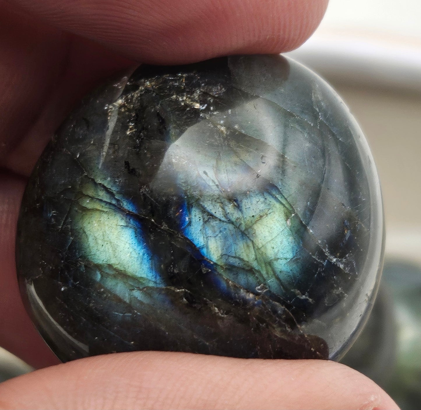 LABRADORITE TUMBLED STONE